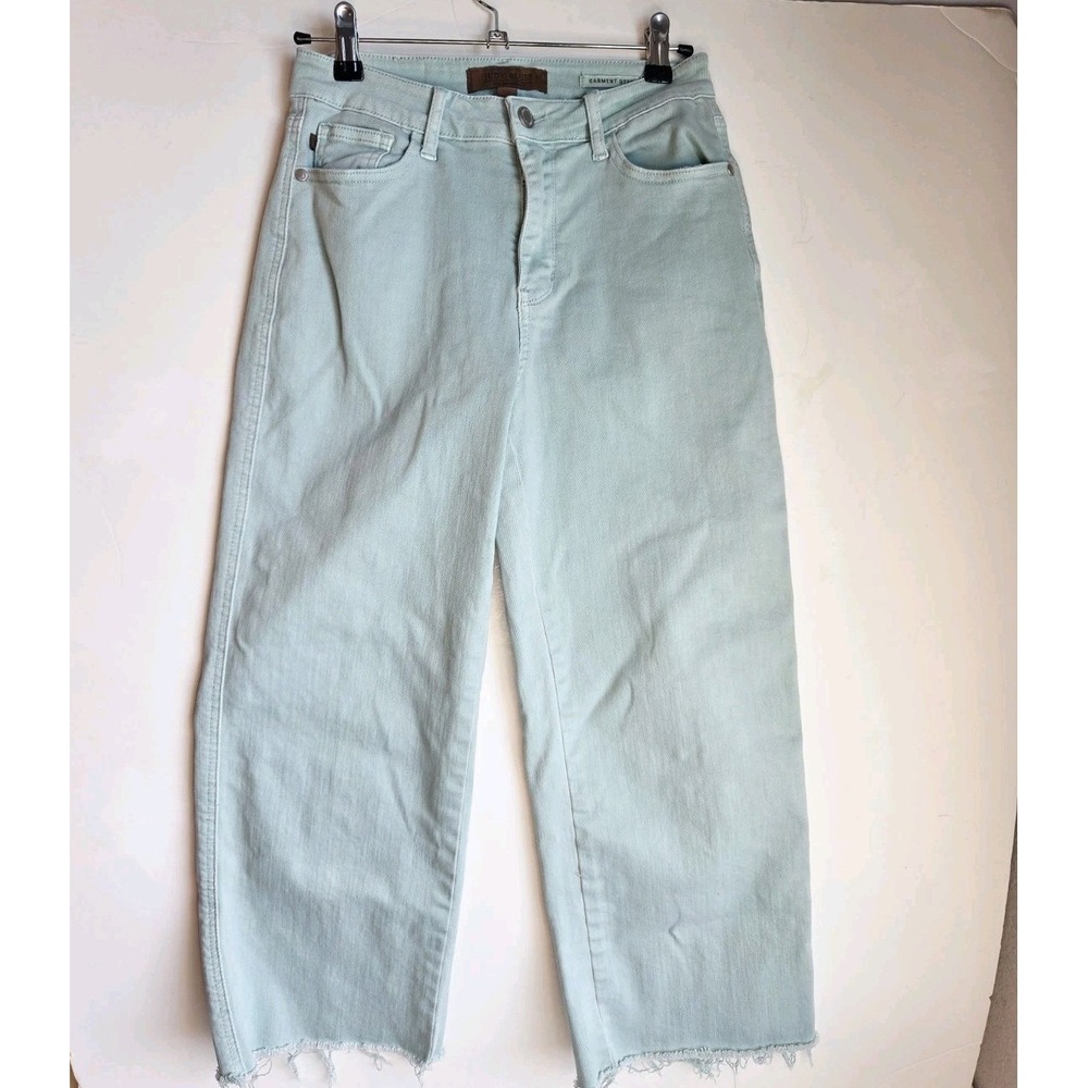 Judy Blue Garment Dyed Light Blue Raw Hem Wide Leg Cropped Jean Size 3/26‎ EUC